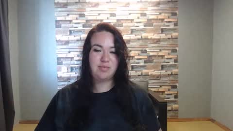 busty princess online show from May 24, 6:40 am