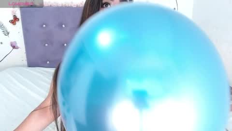 Lin  online show from April 18, 10:54 pm