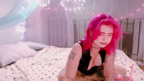 Snapshot of lina2d_tyan chatting on March 28, 11:10 am Lina2D tyan online show from March 28, 11:10 am