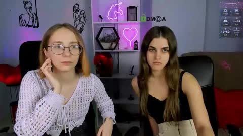 lina_fox12 online show from December 2, 1:17 pm