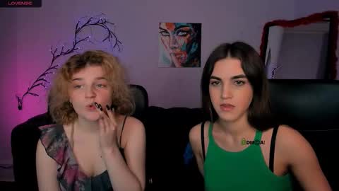 lina_fox12 online show from December 15, 1:15 pm