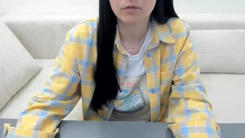linabay2 online show from May 16, 6:54 am