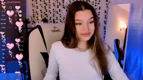 Snapshot of linablossom chatting on July 11, 5:32 am Lina online show from July 11, 5:32 am