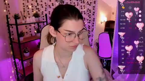 Snapshot of linablossom chatting on July 20, 7:11 am Lina online show from July 20, 7:11 am