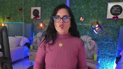 Lina  online show from February 19, 11:39 am