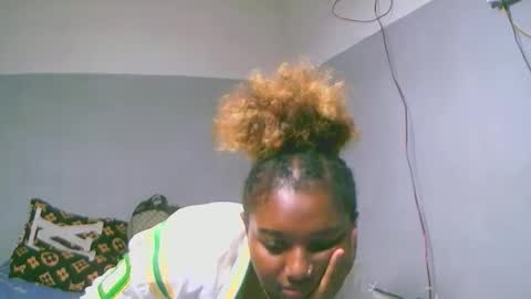 linah1123 online show from February 10, 7:34 am