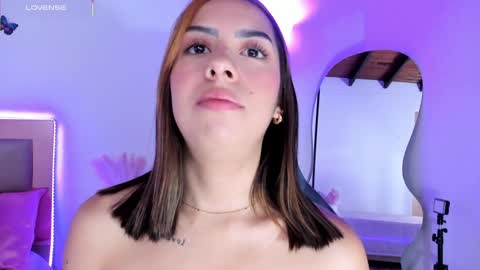 Lincy Rios  online show from January 25, 2:58 pm