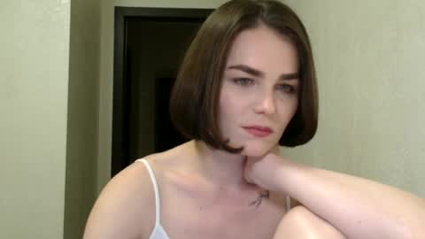 Linda online show from June 14, 7:38 pm