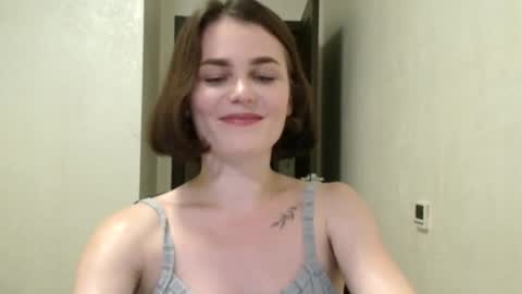 Linda online show from June 29, 7:03 pm