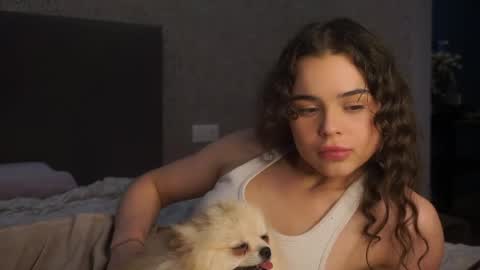 Snapshot of lindaaii chatting on April 25, 1:41 pm Linda online show from April 25, 1:41 pm