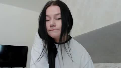 Snapshot of line_green chatting on February 24, 8:12 am Lina online show from February 24, 8:12 am