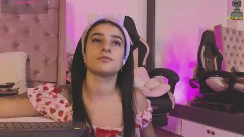 Luciana online show from April 14, 8:26 pm