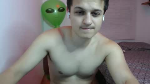 Snapshot of lioncluess chatting on January 9, 1:19 am Lion Cluess online show from January 9, 1:19 am