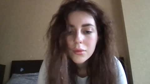 Snapshot of lipsylolly chatting on February 6, 1:03 pm lipsylolly online show from February 6, 1:03 pm