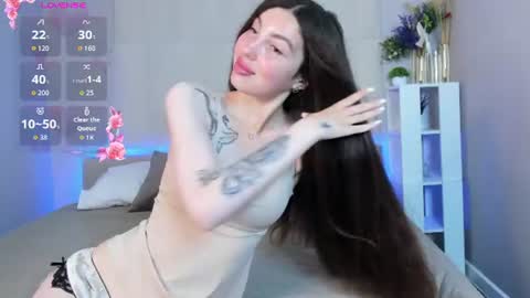 Lira revery online show from June 22, 11:57 pm