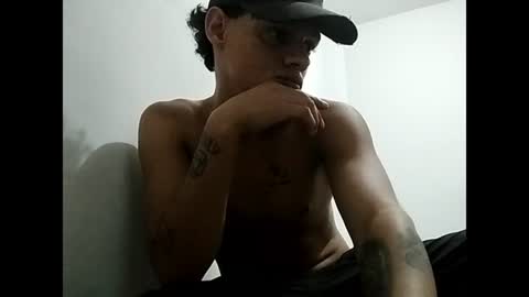 liroy_demon online show from August 5, 12:24 am