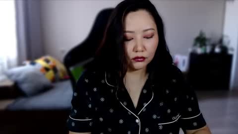 Lisa Harris online show from February 24, 7:33 am