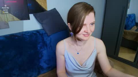 Snapshot of lisa__evans chatting on May 29, 2:09 am Lisa online show from May 29, 2:09 am