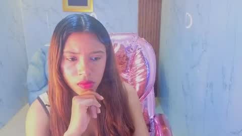 Snapshot of lisa_s1 chatting on July 1, 8:30 pm Liz online show from July 1, 8:30 pm