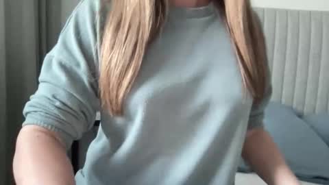 Lisa online show from April 17, 5:05 pm