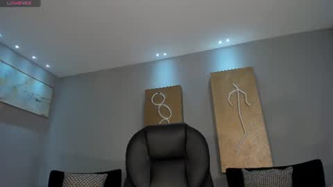 Snapshot of lisaflowersx chatting on July 2, 10:32 am Lisa Flowers online show from July 2, 10:32 am
