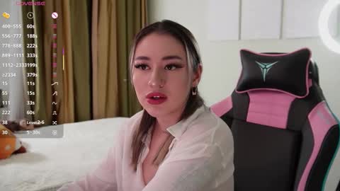   LISA   online show from December 3, 5:44 pm