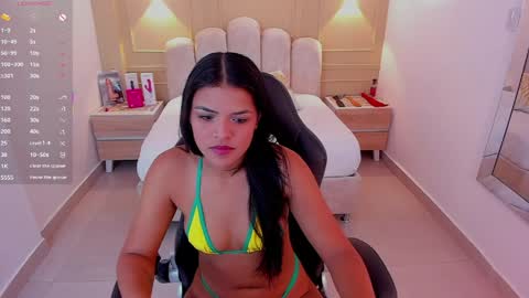  L I S A P A L M E R  online show from May 28, 12:02 pm