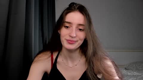 Lisa online show from February 5, 9:50 pm