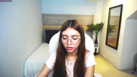 Liseth Fox online show from February 26, 8:33 pm