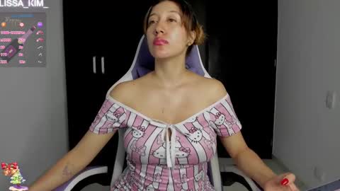 Lissa Kim online show from January 11, 6:56 am