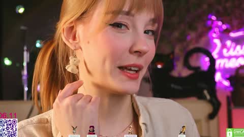 your Liza again. Next stream Dec. 1  at 2 or 3  GMT online show from November 6, 6:14 am