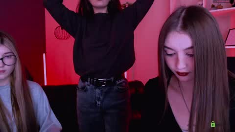 lissa_night online show from March 21, 8:45 pm