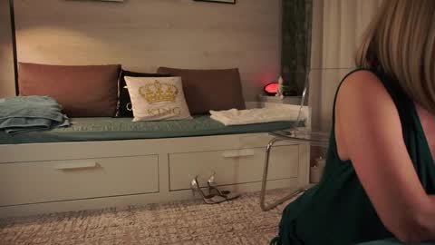 little_heart_andreea online show from April 5, 9:01 pm