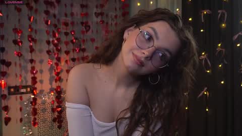 Kiki online show from February 18, 7:21 pm