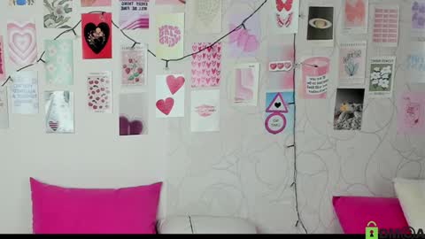 Kriss online show from October 19, 6:36 am