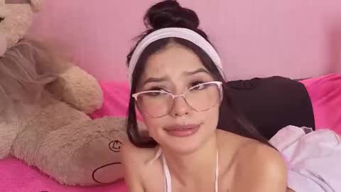 Ari online show from July 16, 11:11 pm