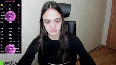 littleashleyy online show from March 25, 9:21 pm