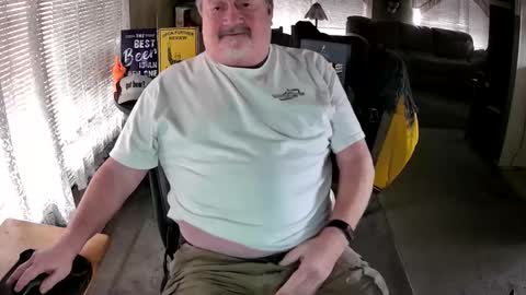 Littled83057 online show from February 20, 7:36 pm