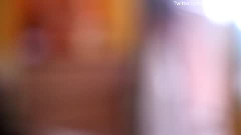 Snapshot of littledante91 chatting on February 8, 4:21 pm Maria and Viktor online show from February 8, 4:21 pm