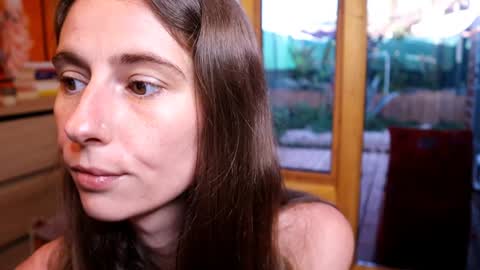 Snapshot of littledante91 chatting on February 15, 8:35 am Maria and Viktor online show from February 15, 8:35 am