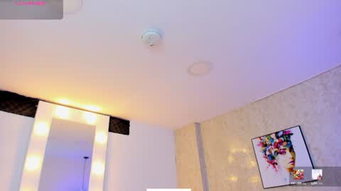 littlee_mia online show from June 21, 3:03 pm