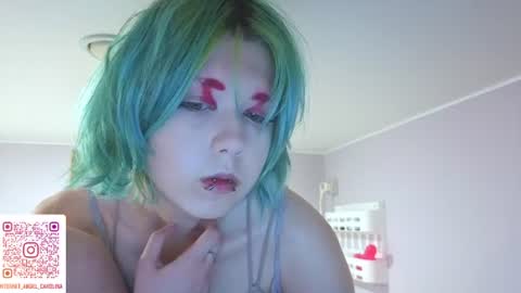 Little Kitten Star online show from August 4, 9:06 pm