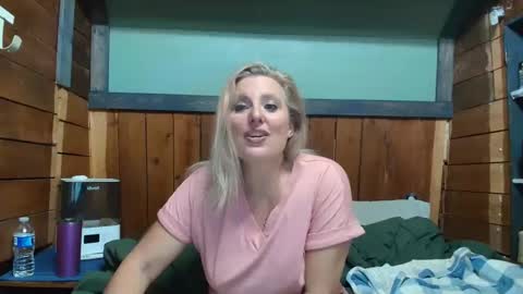 lisanixs online show from March 1, 11:51 pm