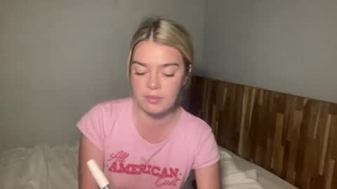 Marciabrady online show from April 8, 7:52 am