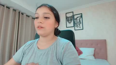 Sarahs Room online show from July 18, 3:11 am