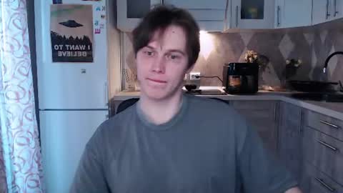Snapshot of littlesadcabbage chatting on June 19, 2:49 am Sonnenschein online show from June 19, 2:49 am
