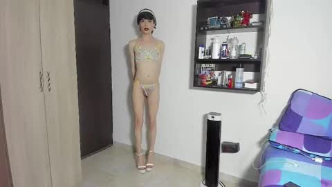 Sofi online show from January 8, 3:42 am