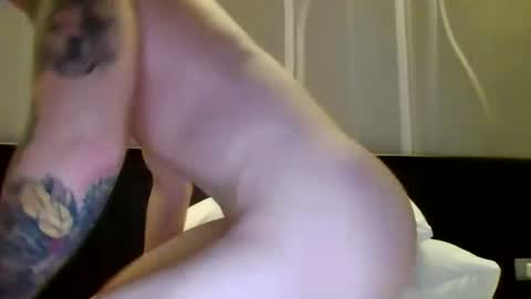 liu264624 online show from July 16, 8:48 pm
