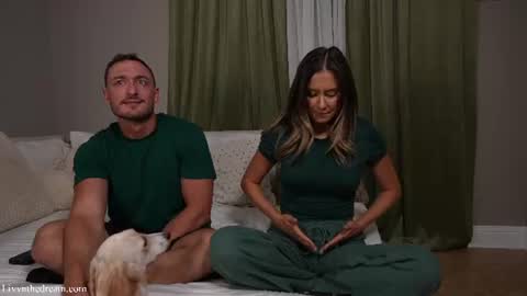 Liv and Drew online show from July 25, 1:15 am