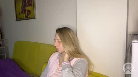 Livandria online show from May 21, 8:27 pm